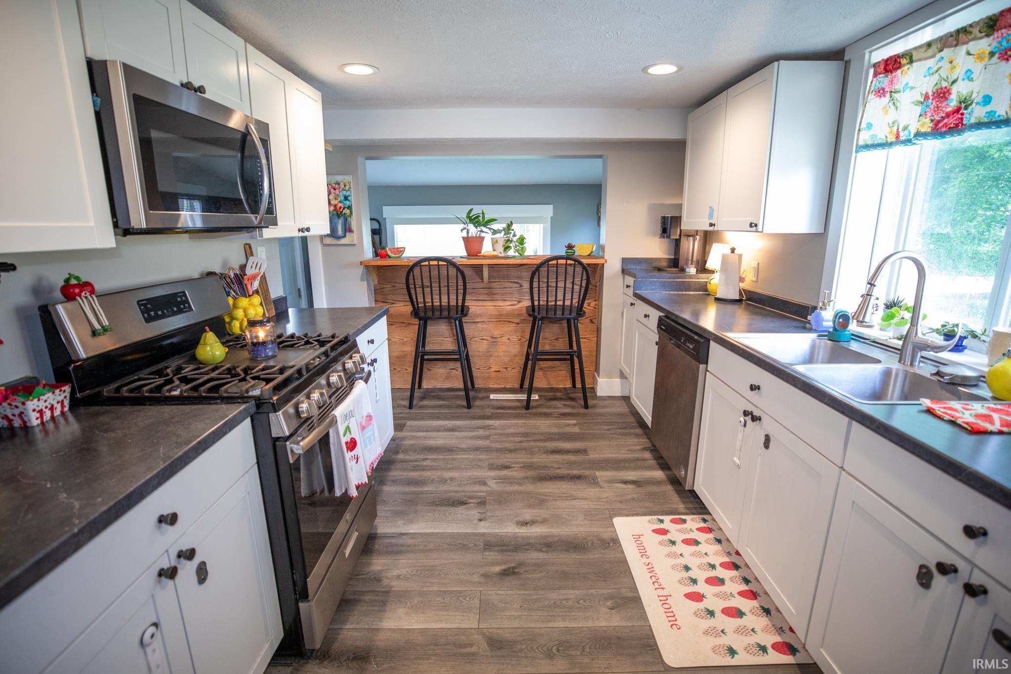 214 E Oakside Street South Bend IN 46614