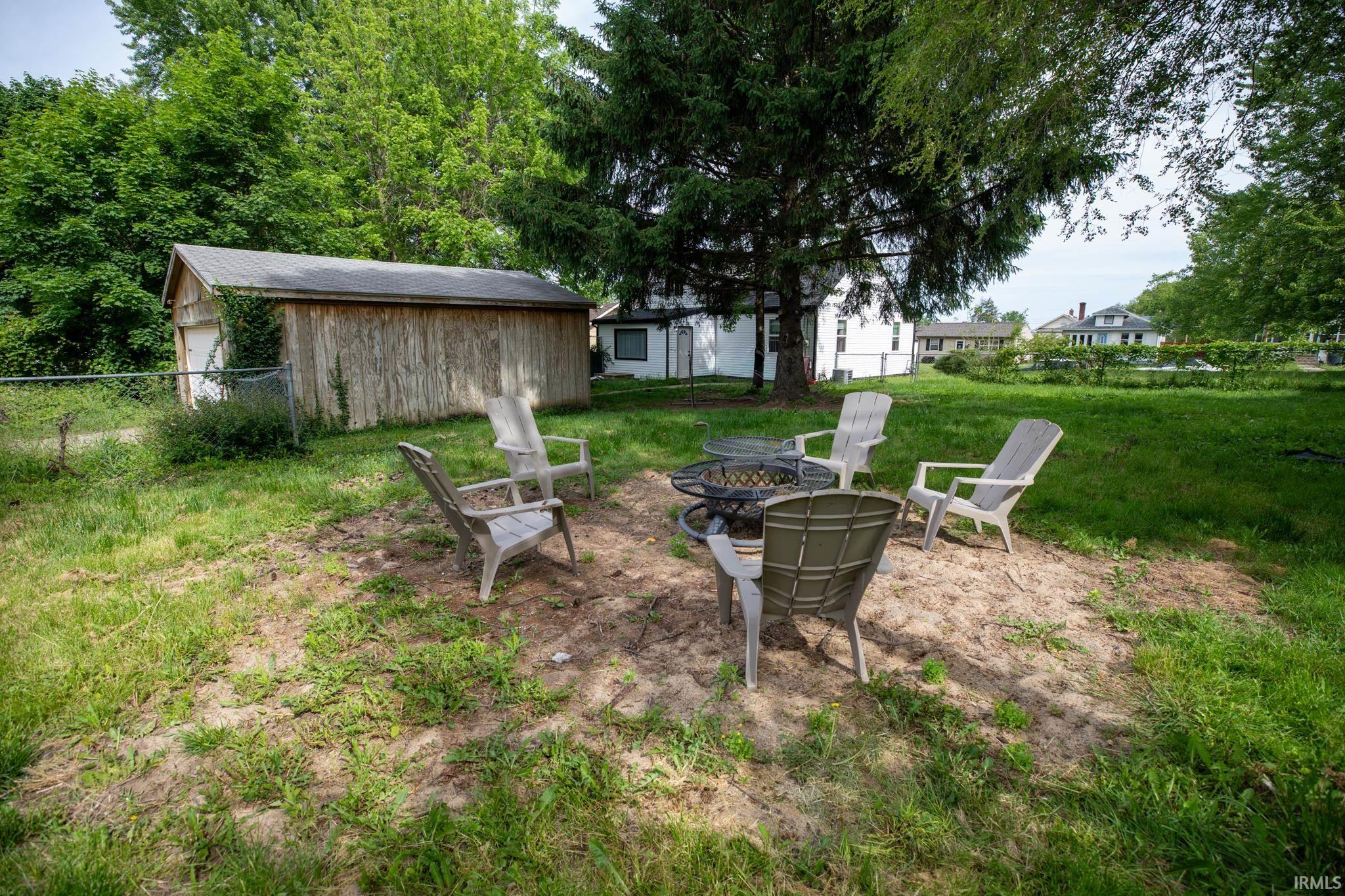 214 E Oakside Street South Bend IN 46614