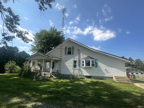 13757 S County Road 700 E Galveston IN 46932