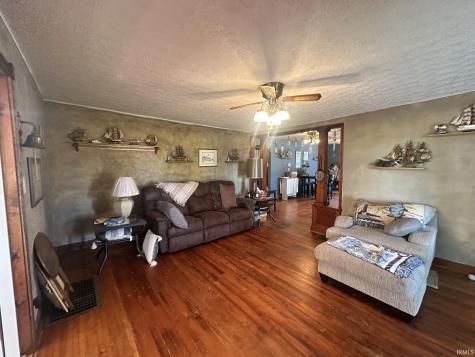 13757 S County Road 700 E Galveston IN 46932