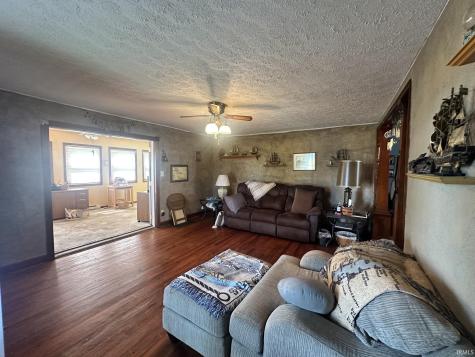 13757 S County Road 700 E Galveston IN 46932