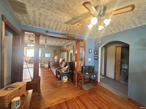 13757 S County Road 700 E Galveston IN 46932