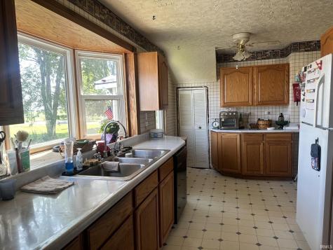 13757 S County Road 700 E Galveston IN 46932