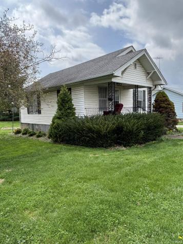 205 E Arthur Street Salem IN 47167