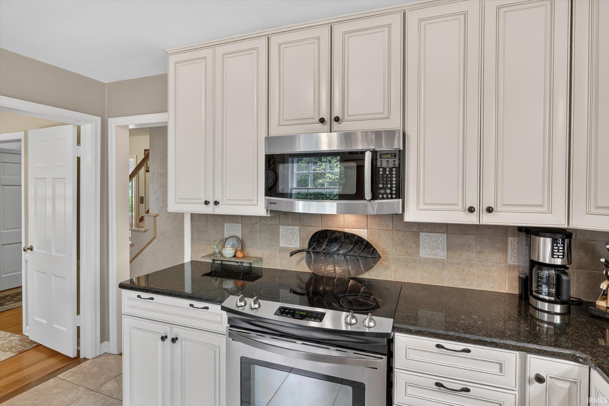 1725 E Lasalle Avenue South Bend IN 46617