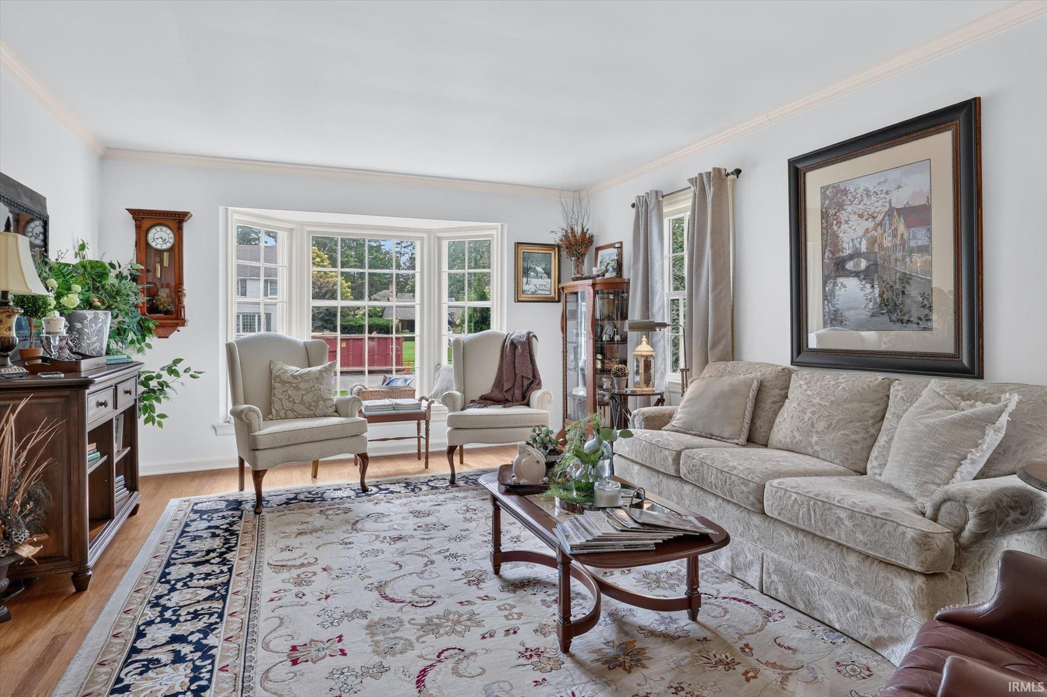 1725 E Lasalle Avenue South Bend IN 46617