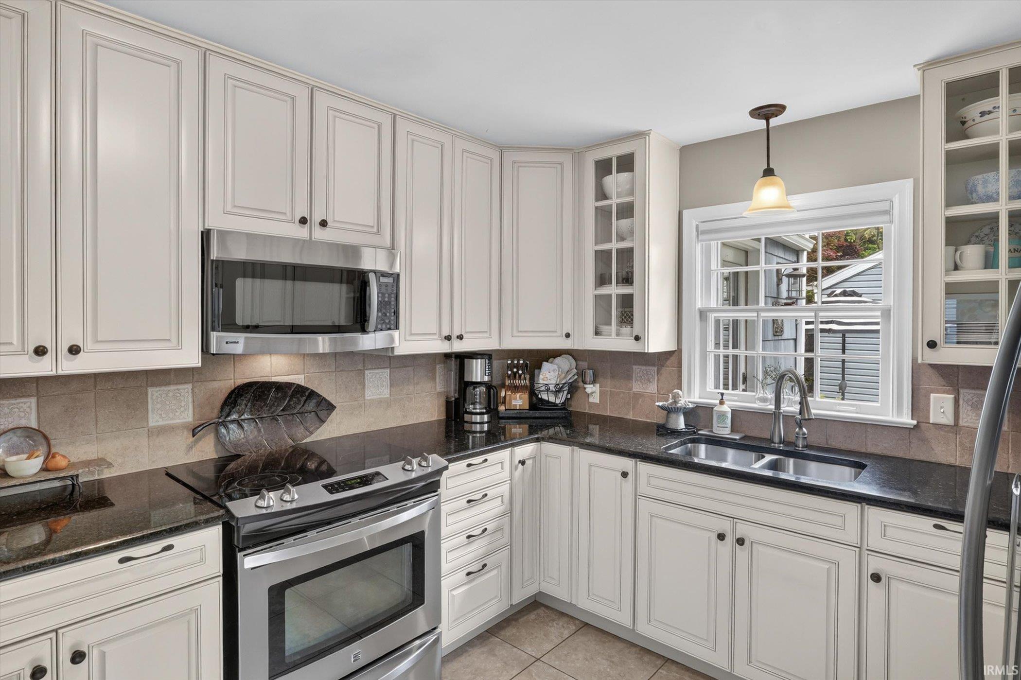 1725 E Lasalle Avenue South Bend IN 46617