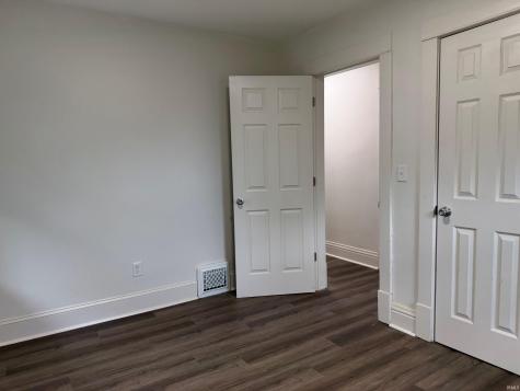 1123 Miner Street South Bend IN 46617