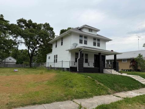 1123 Miner Street South Bend IN 46617