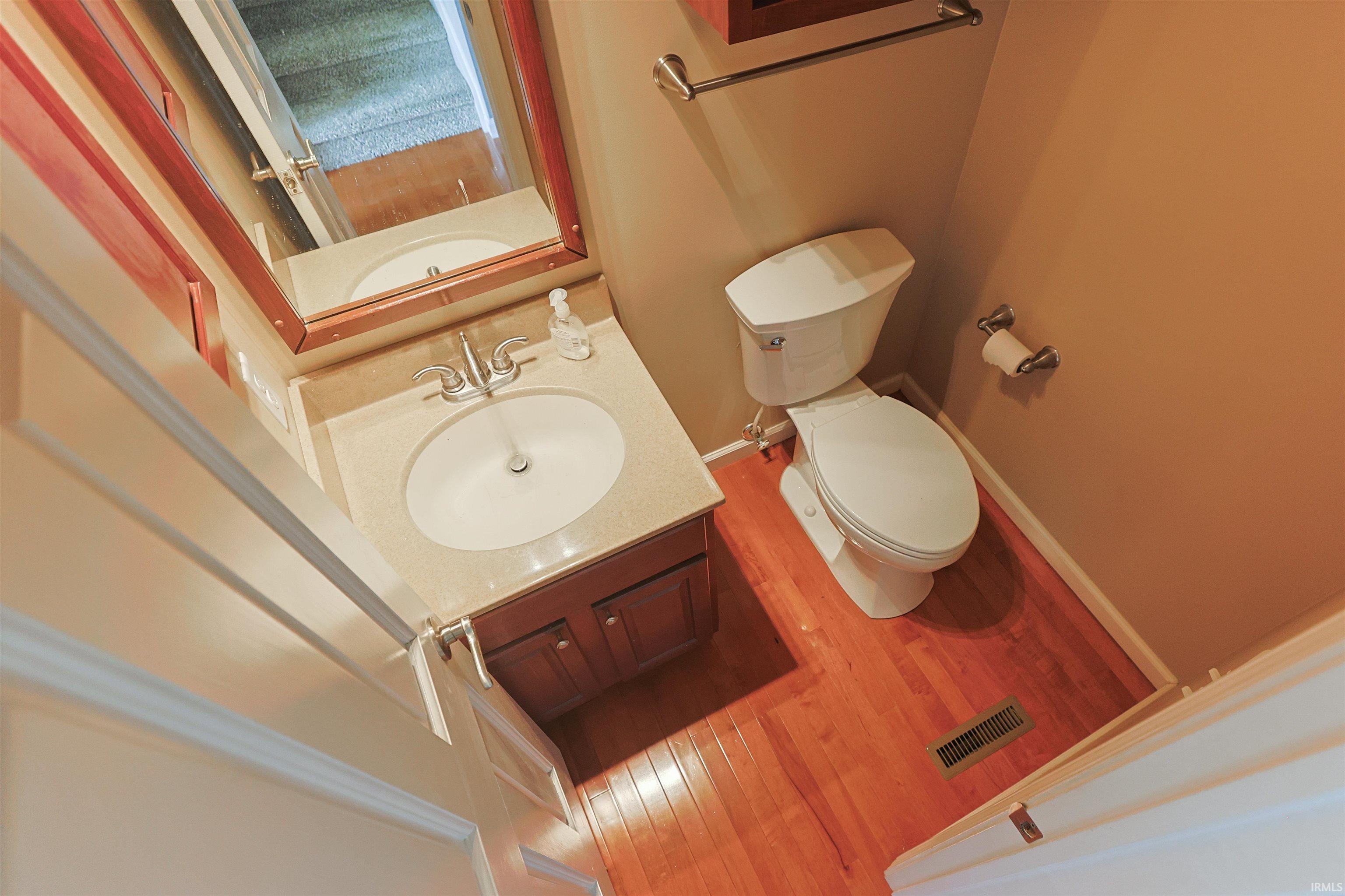 3015 Waverly Court Mishawaka IN 46544