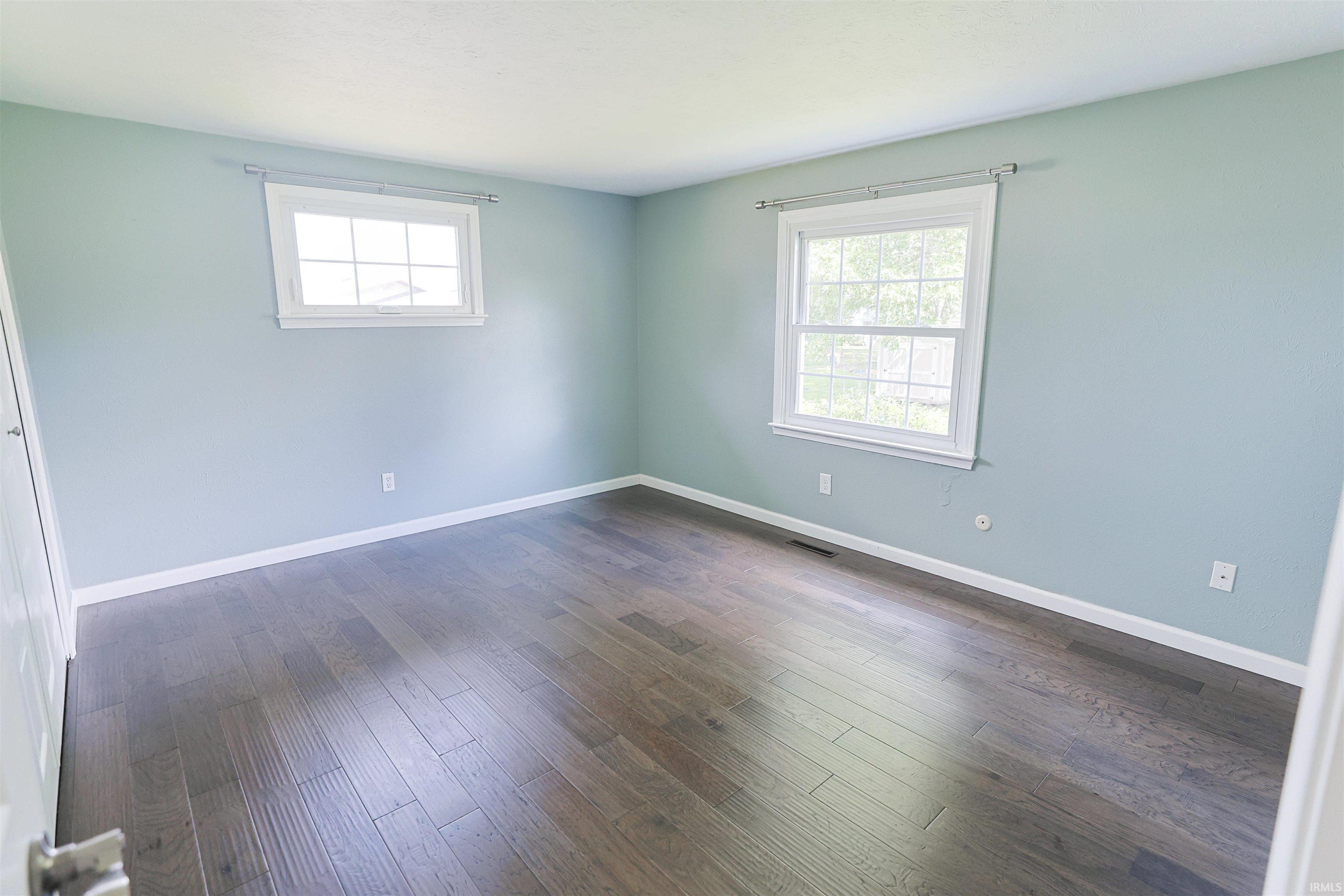 3015 Waverly Court Mishawaka IN 46544