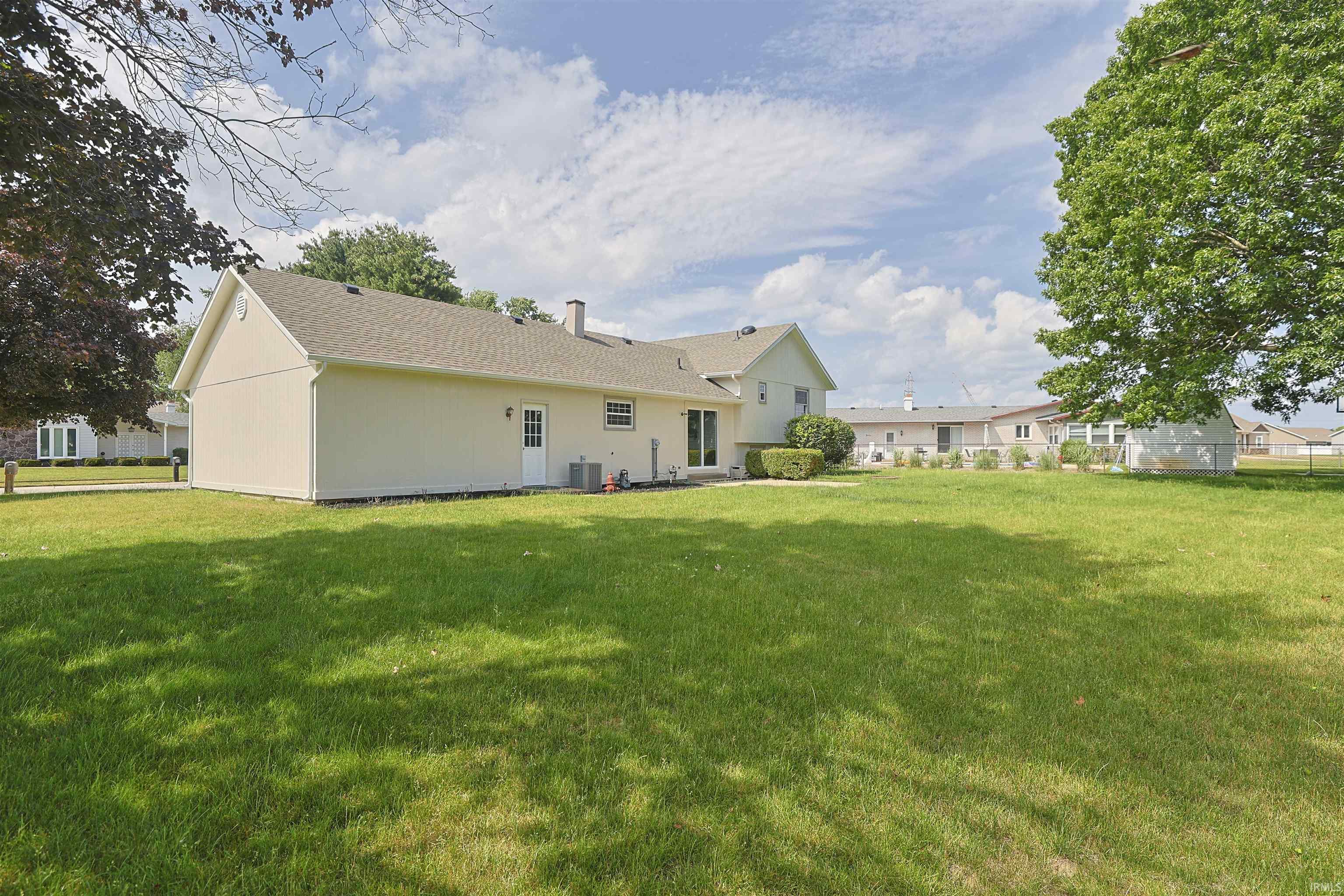 3015 Waverly Court Mishawaka IN 46544