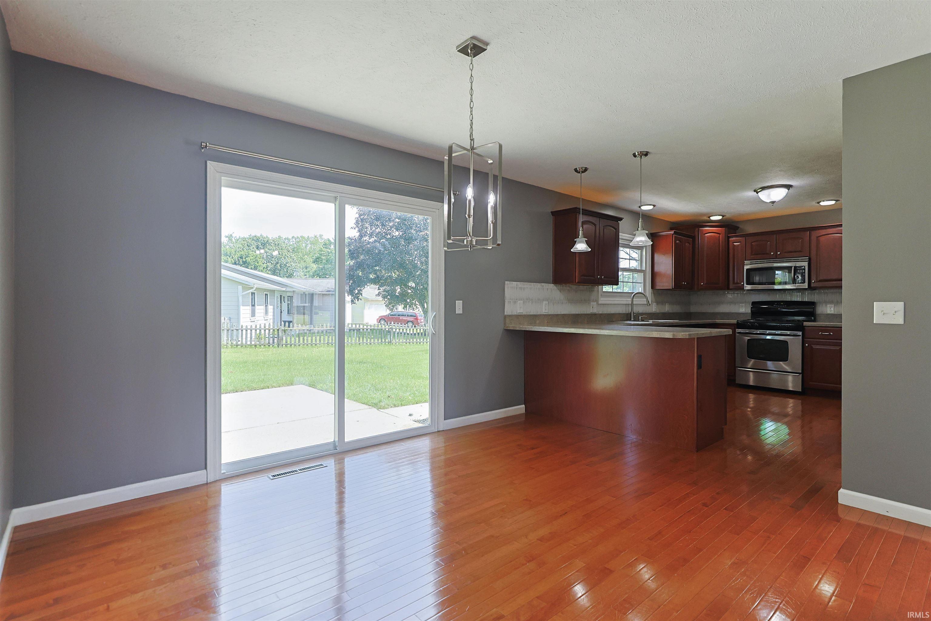3015 Waverly Court Mishawaka IN 46544