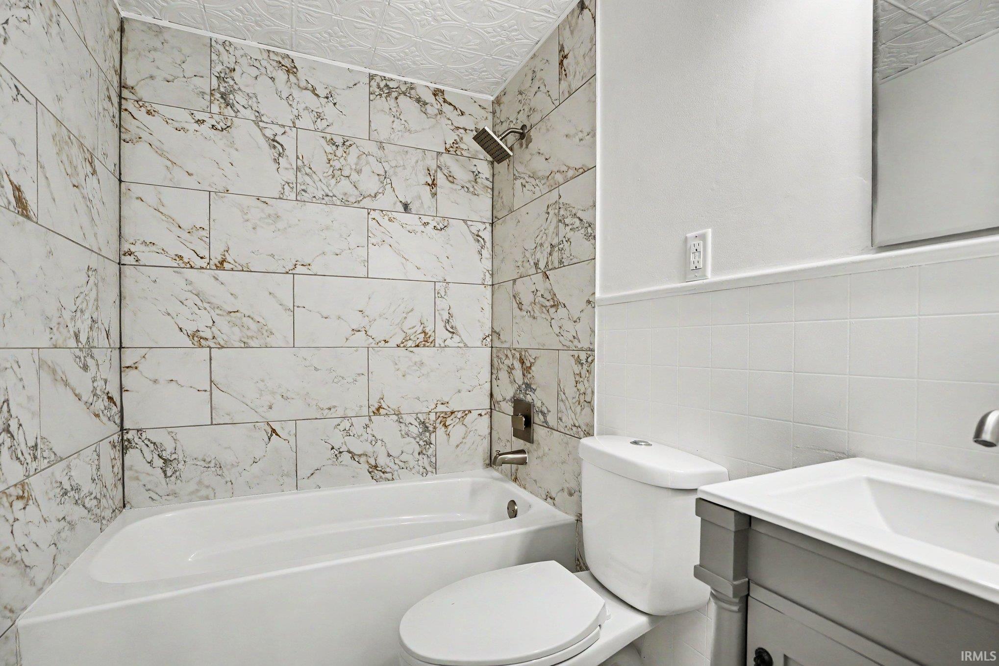 3117 Sunnymede Avenue South Bend IN 46615