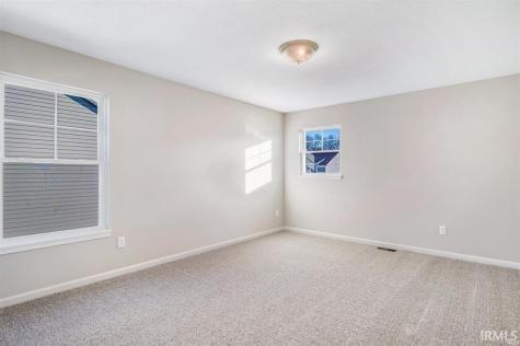 11711 Whistling Trail Fort Wayne IN 46818
