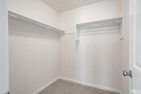 11711 Whistling Trail Fort Wayne IN 46818