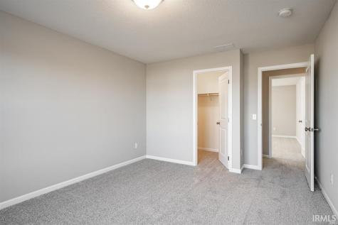 11711 Whistling Trail Fort Wayne IN 46818