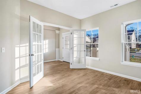 11711 Whistling Trail Fort Wayne IN 46818