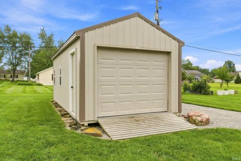 2938 E 250 N Road Bluffton IN 46714