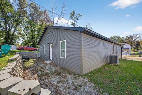 2112 G Street Bedford IN 47421