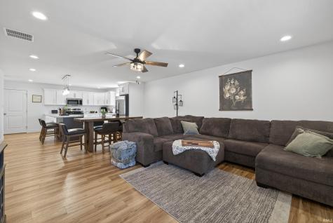 2112 G Street Bedford IN 47421