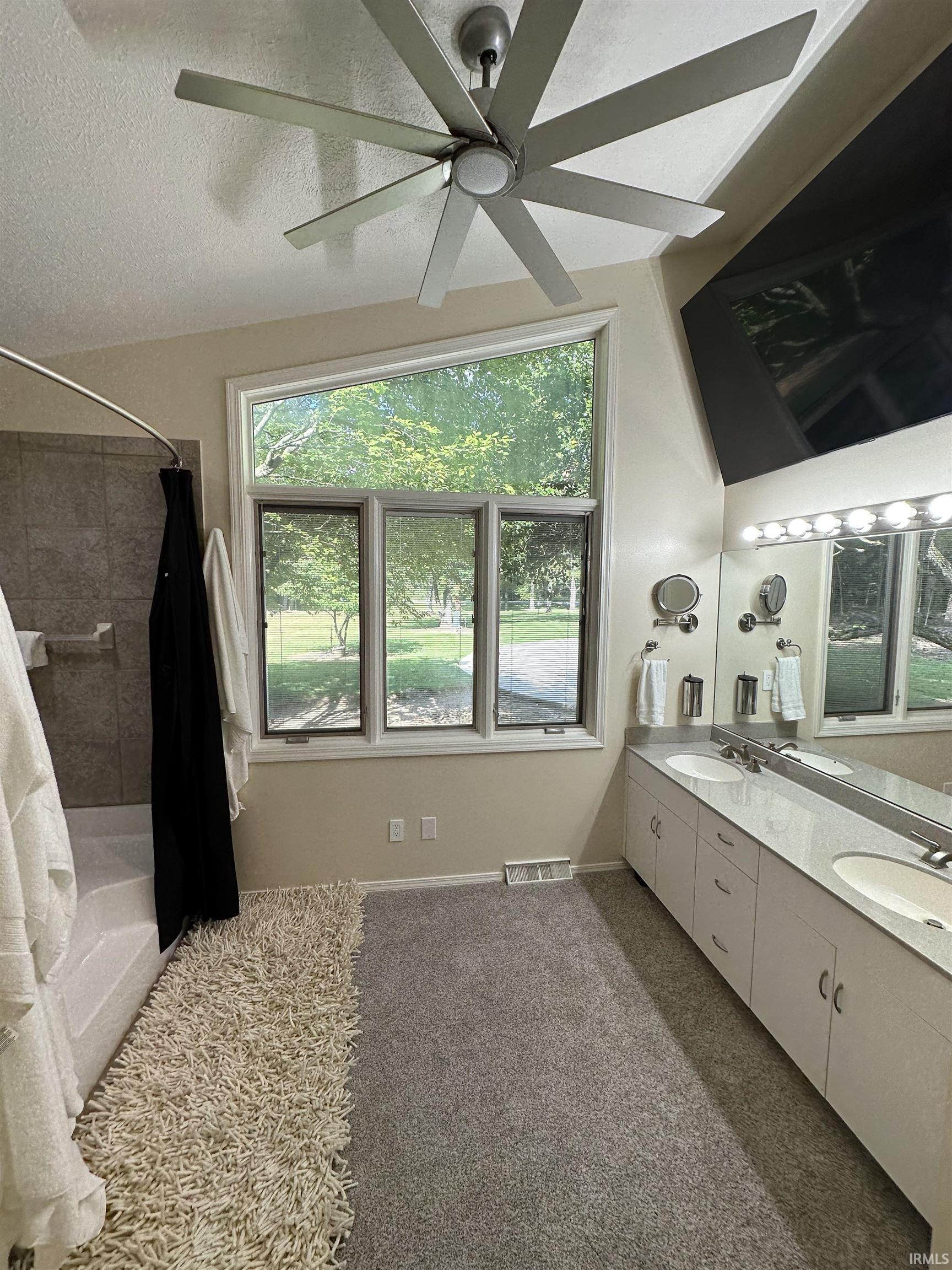 50800 Lilac Road South Bend IN 46628