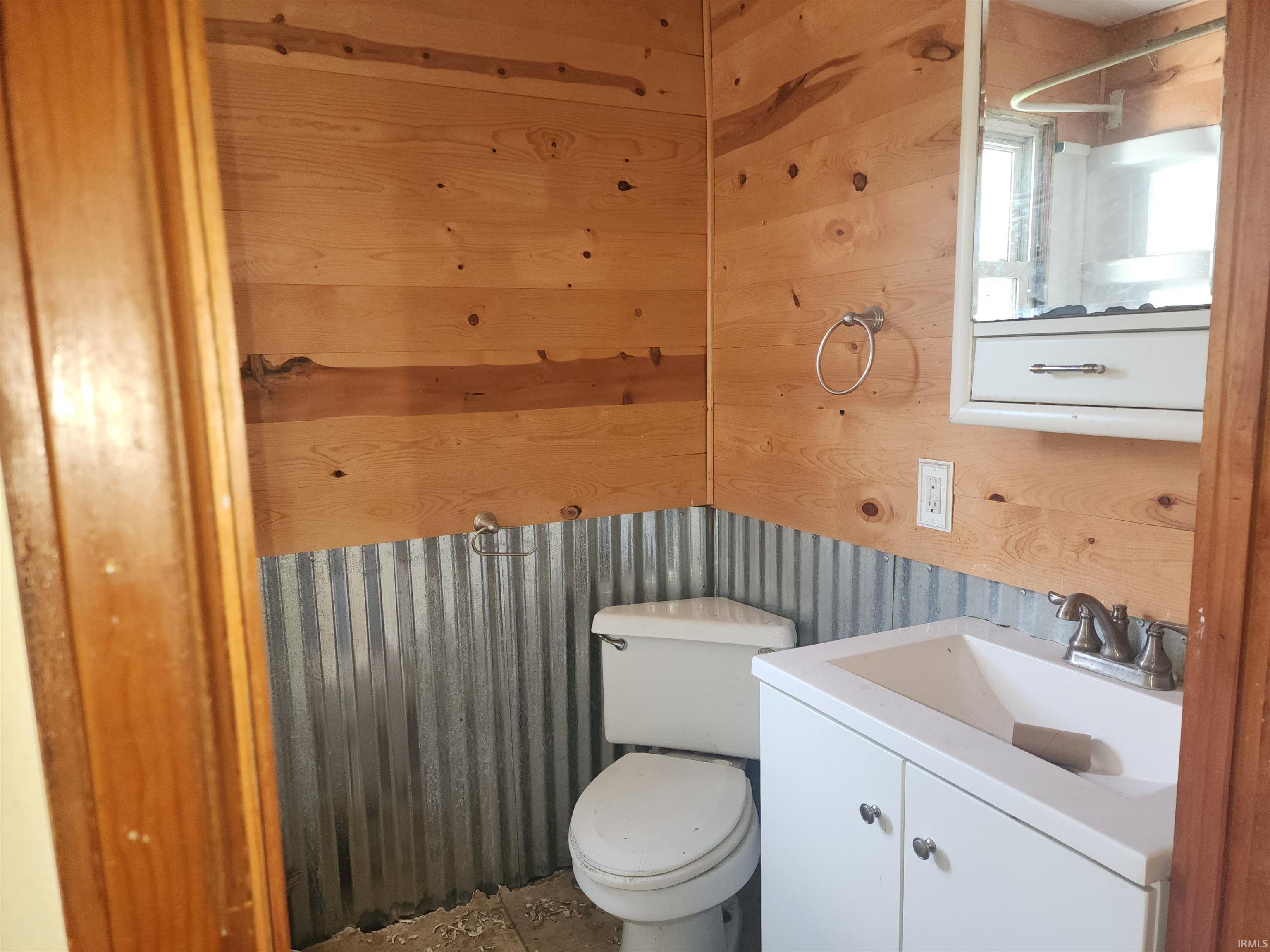 20995 Osborne Road Lakeville IN 46536