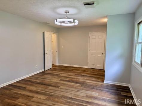 52776 Shellbark Avenue South Bend IN 46628