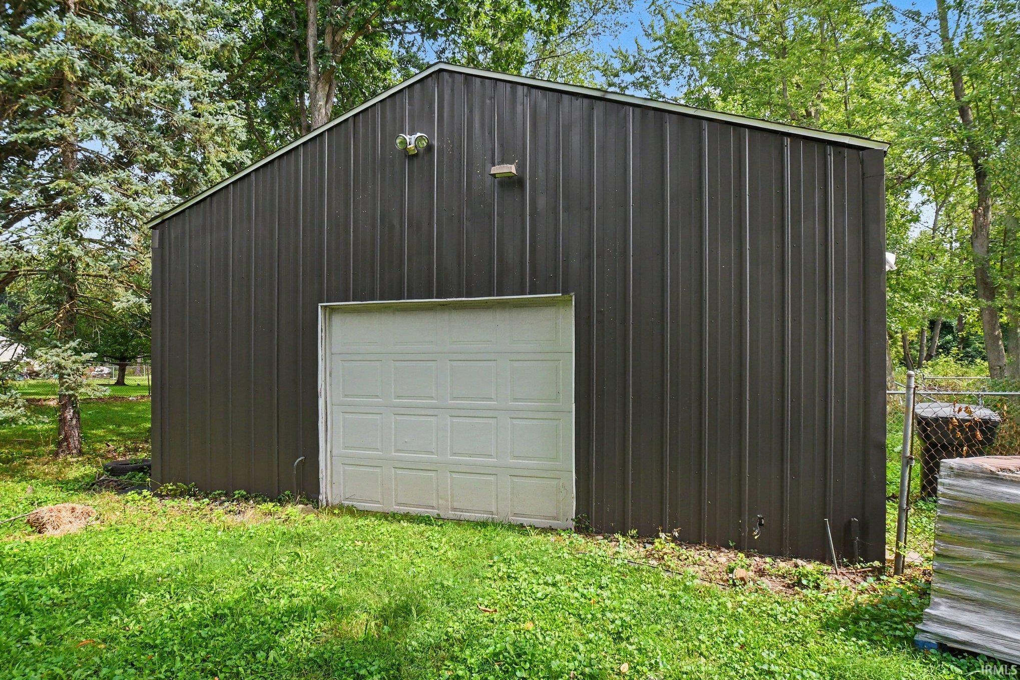 52776 Shellbark Avenue South Bend IN 46628