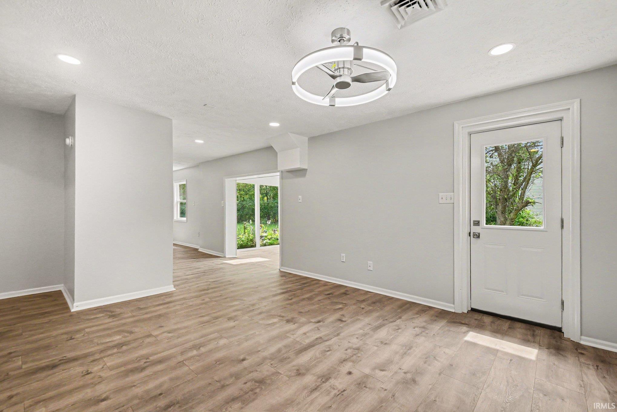 52776 Shellbark Avenue South Bend IN 46628