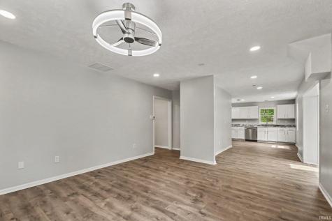 52776 Shellbark Avenue South Bend IN 46628