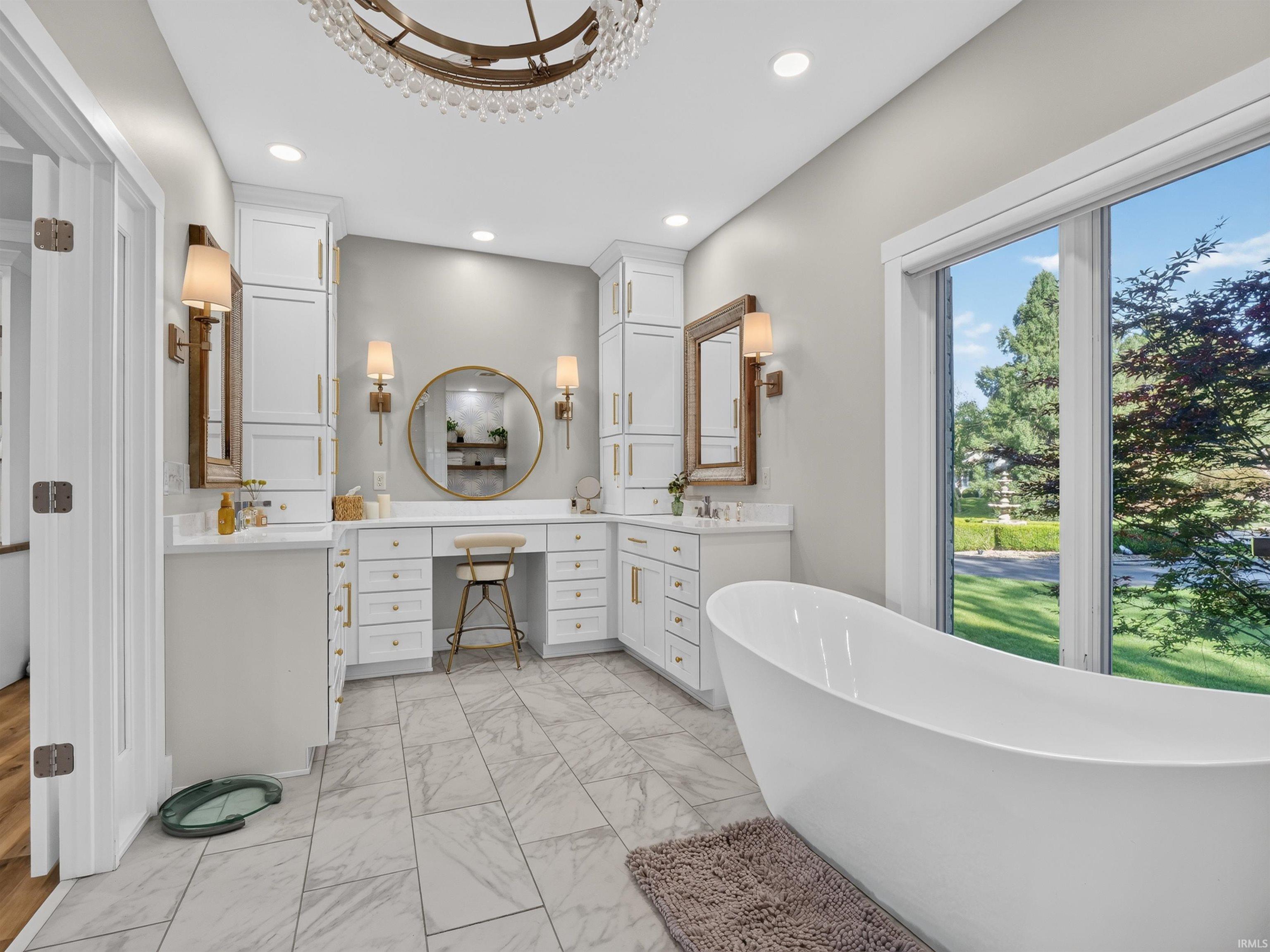 25424 N Shore Drive Elkhart IN 46514