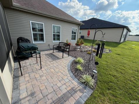 8242 Edenton Drive Evansville IN 47715