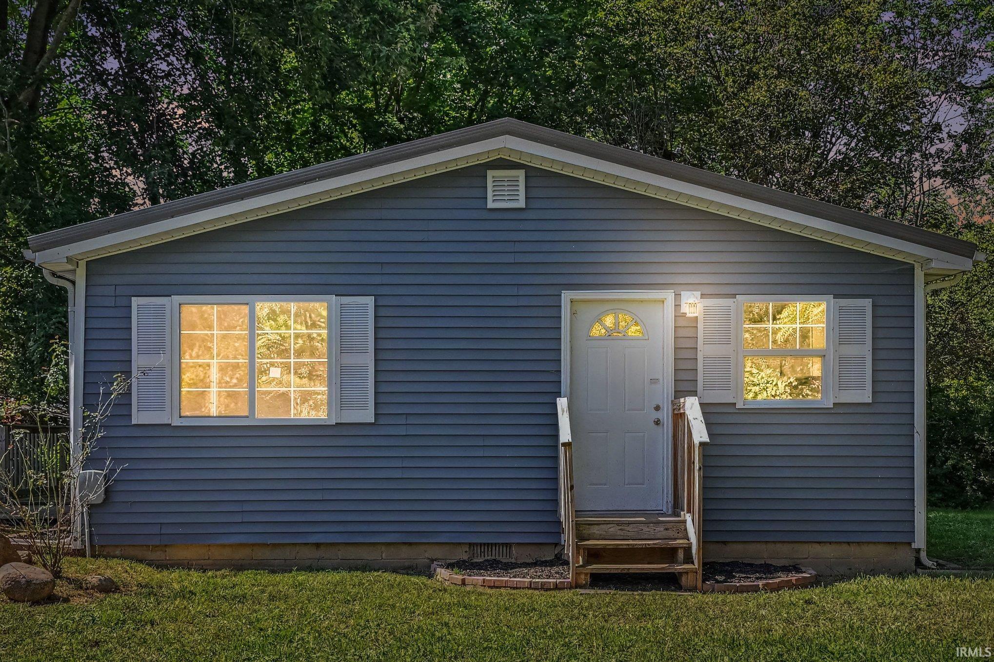 108 River Street Ligonier IN 46767