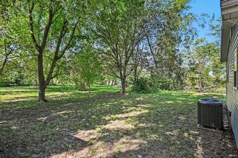 108 River Street Ligonier IN 46767
