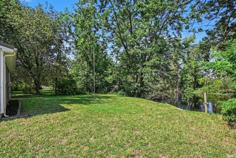 108 River Street Ligonier IN 46767
