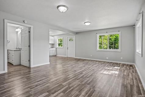 108 River Street Ligonier IN 46767