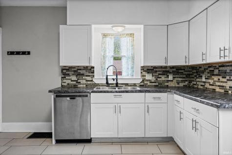 2818 Underwood Street Lafayette IN 47904