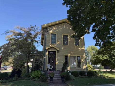 218 W Adams Street Plymouth IN 46563