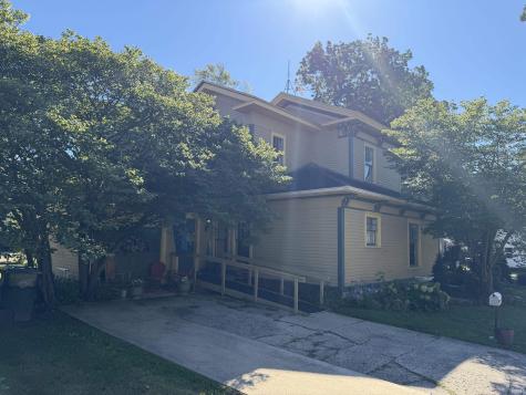 218 W Adams Street Plymouth IN 46563