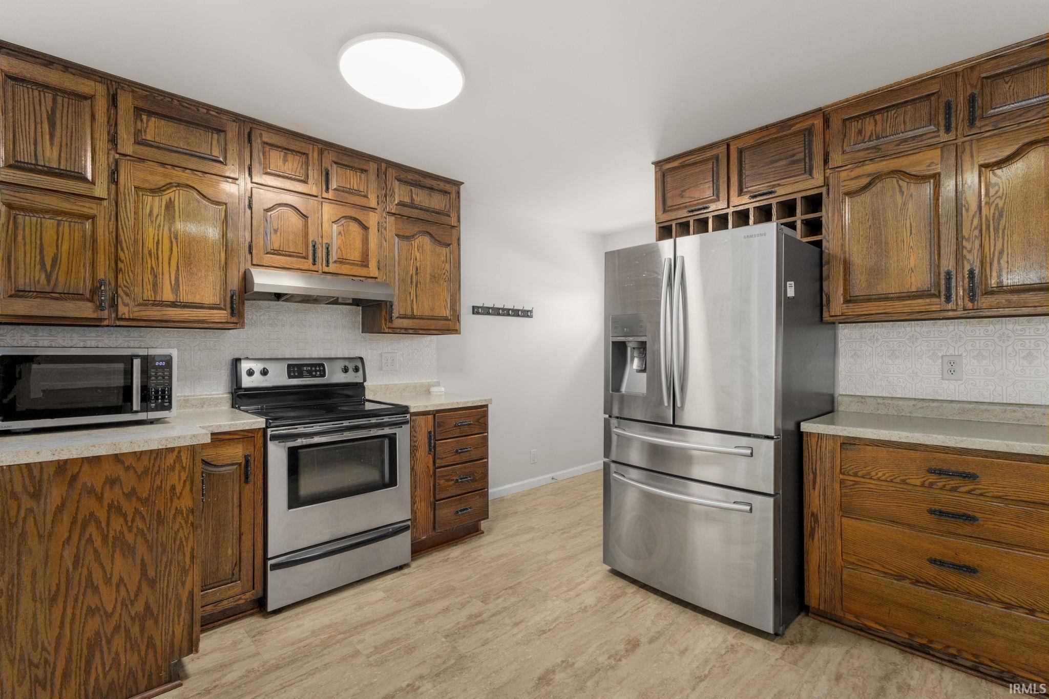 11103 Edison Road Osceola IN 46561