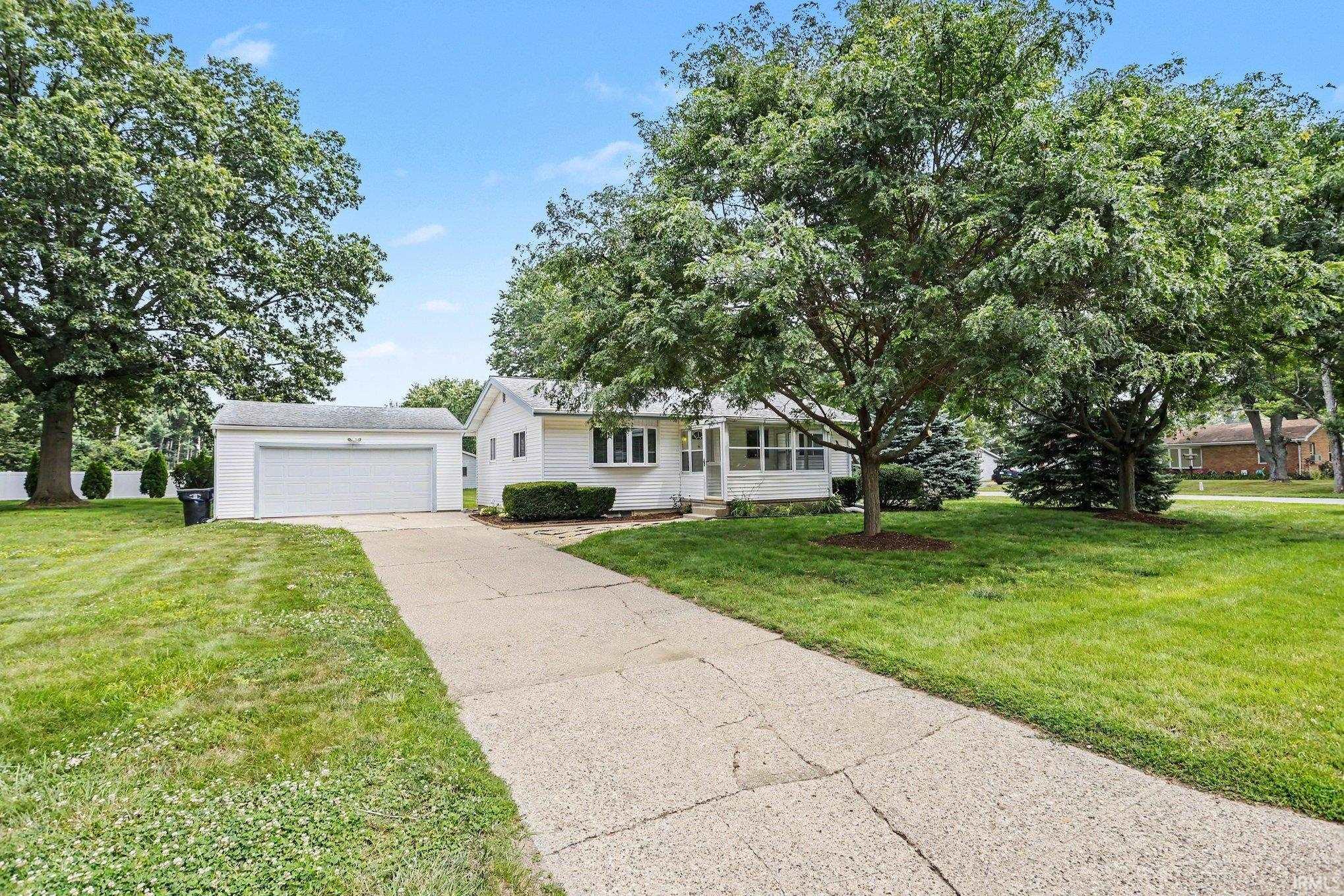 15525 Darden Road Granger IN 46530