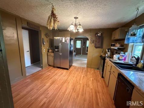 445 E Vine Street Mitchell IN 47446