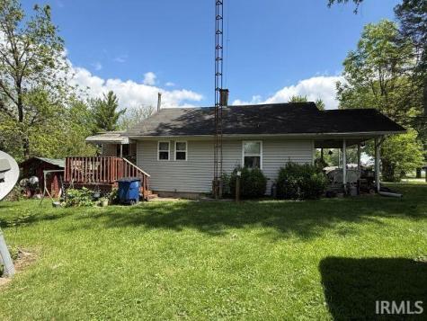 445 E Vine Street Mitchell IN 47446
