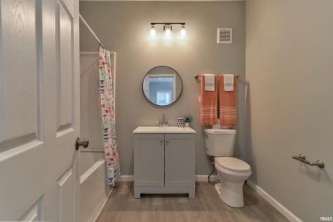 809 E Columbia Street Evansville IN 47711