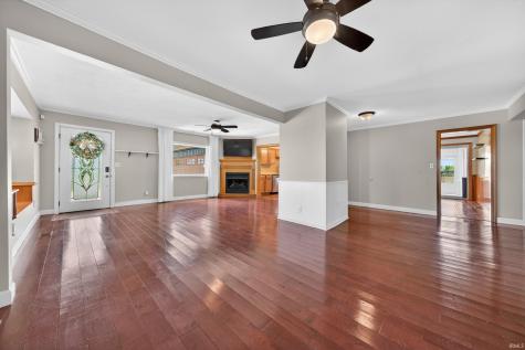 757 E 1000 North Alexandria IN 46001