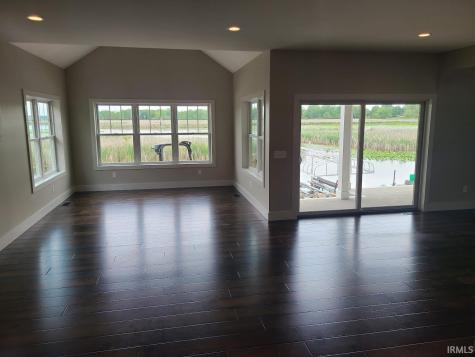 1422 S Harkless Drive Syracuse IN 46567