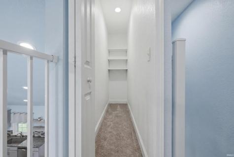 530 W Barber Street Hartford City IN 47348