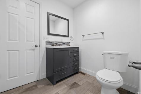 530 W Barber Street Hartford City IN 47348
