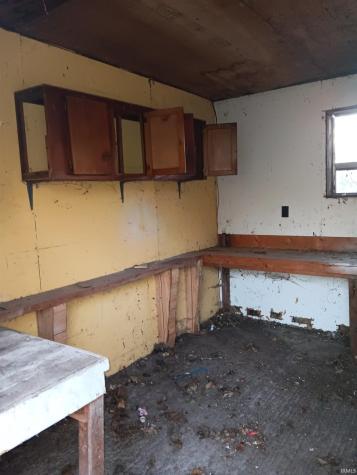 4530 N Sunnyside Street Terre Haute IN 47805